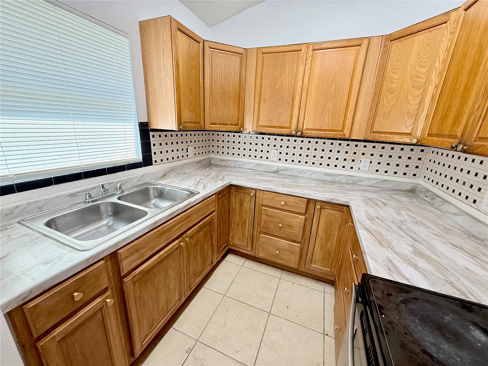 Image 2 of 18 For 1427 45th Avenue Circle W