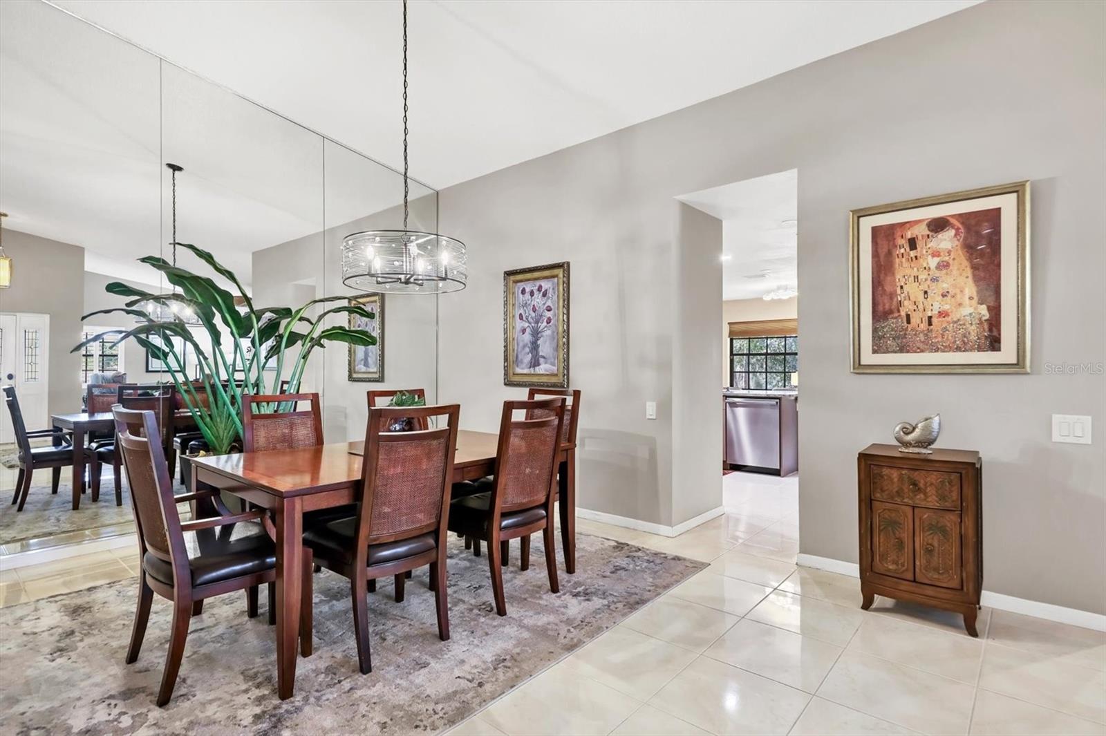 Image 11 of 38 For 7608 Fairway Woods Drive 206