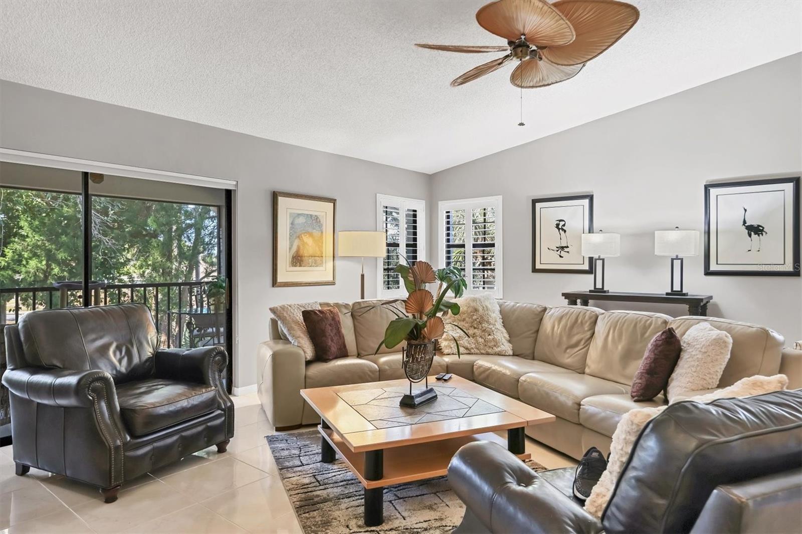 Image 8 of 38 For 7608 Fairway Woods Drive 206