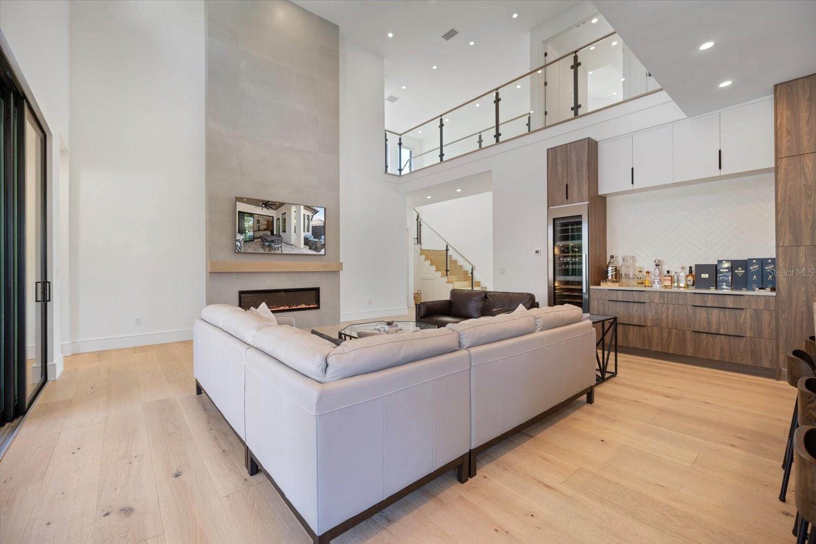 Image 14 of 54 For 2045 Goldenrod Street