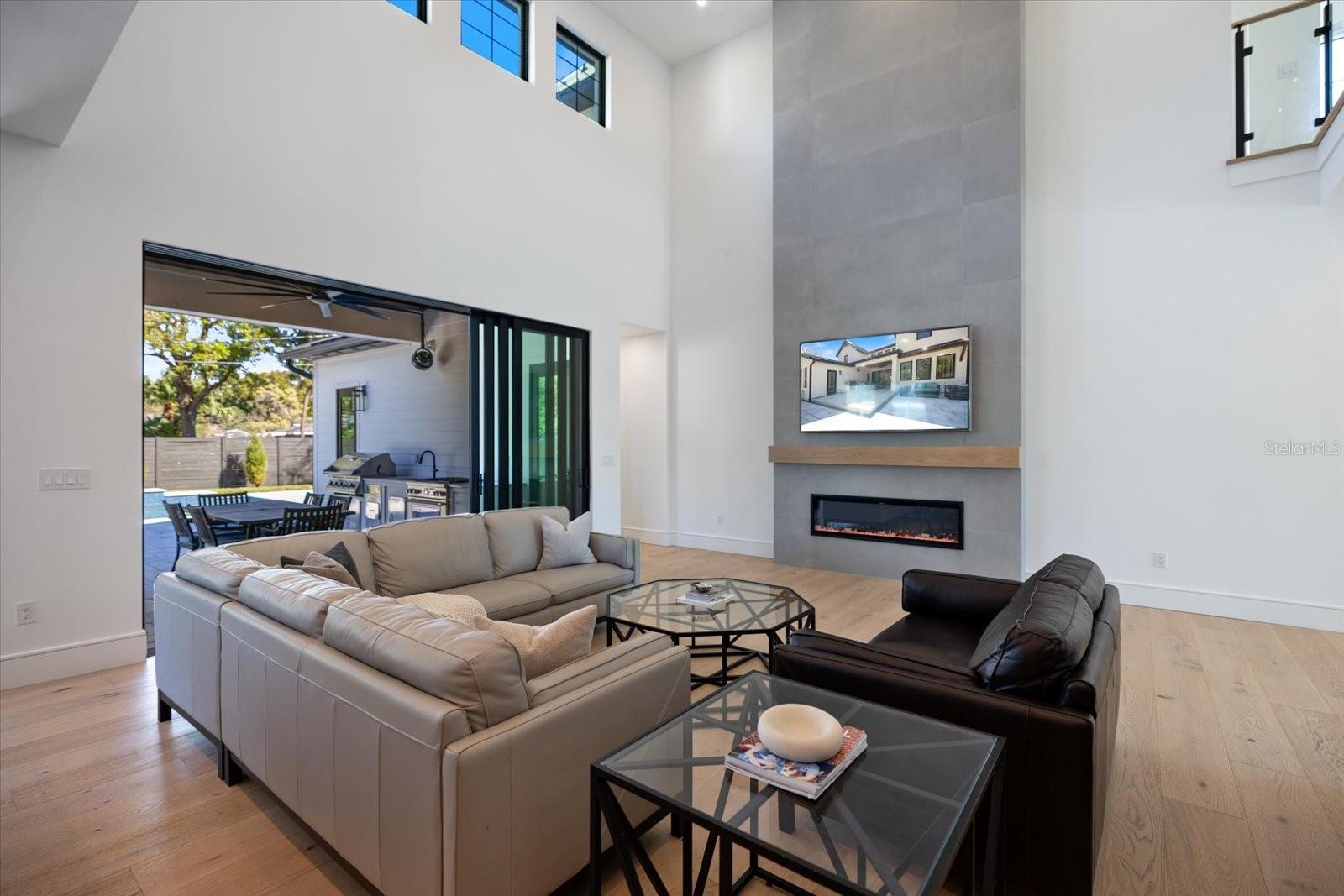 Image 16 of 54 For 2045 Goldenrod Street