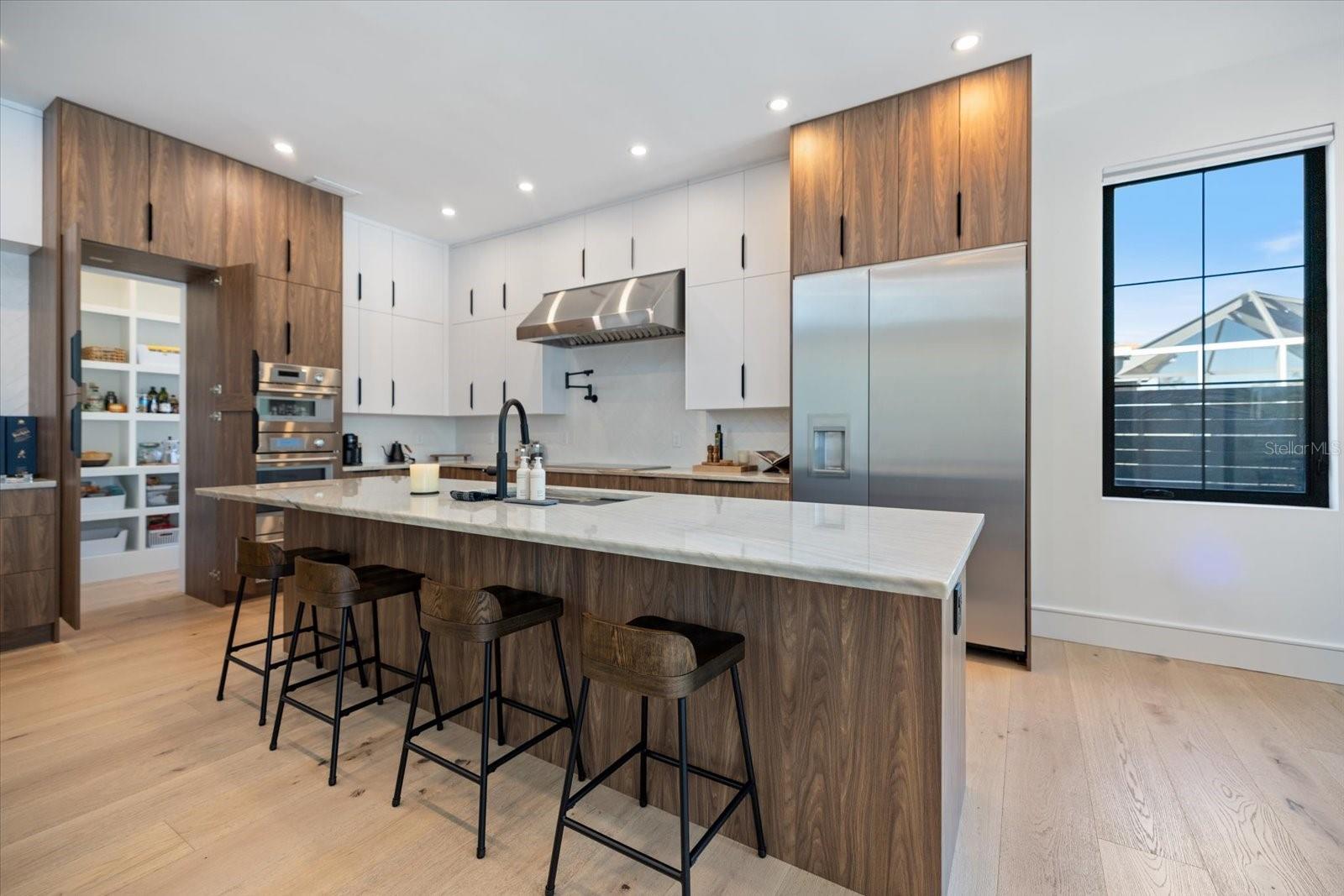 Image 7 of 54 For 2045 Goldenrod Street