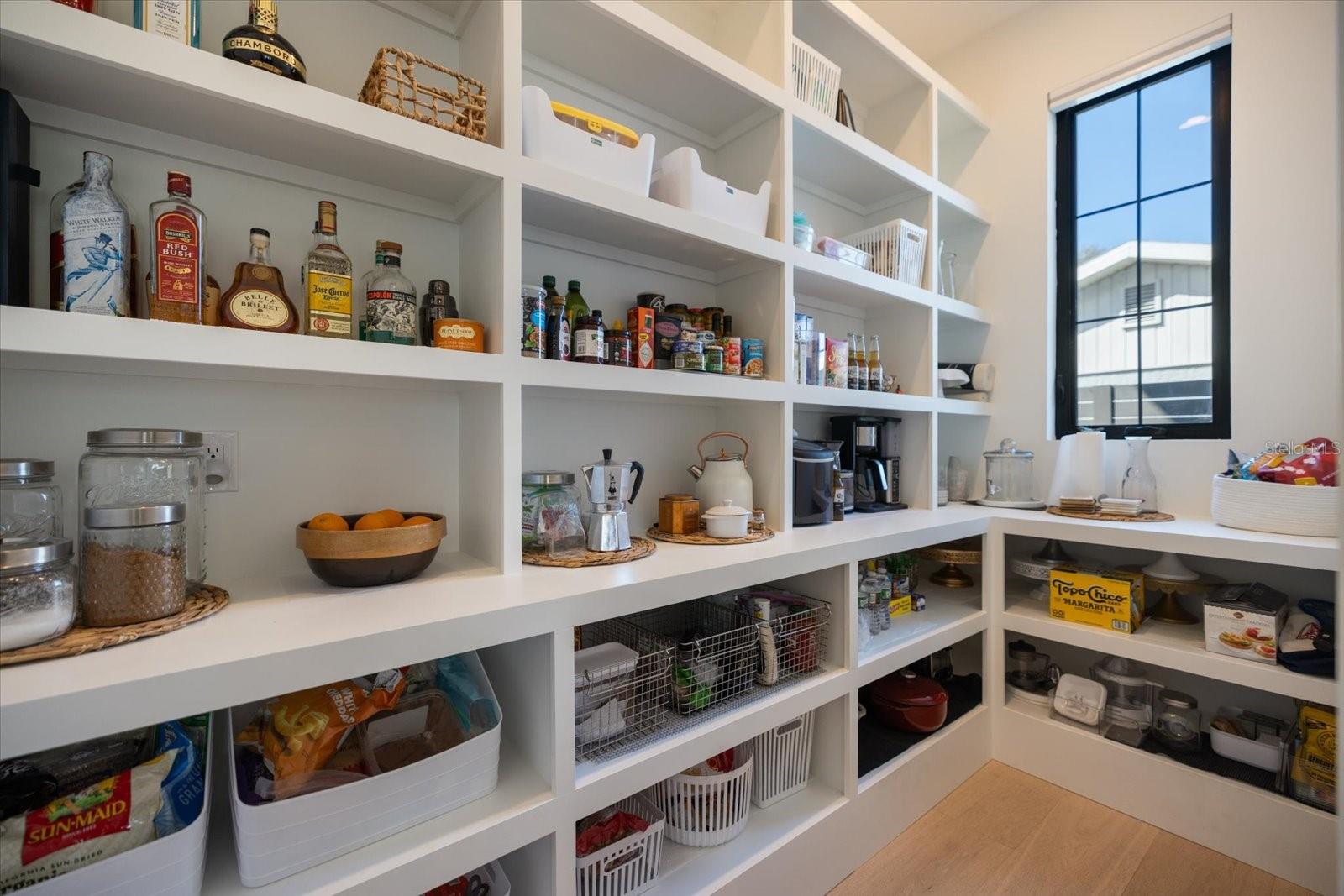 Image 8 of 54 For 2045 Goldenrod Street