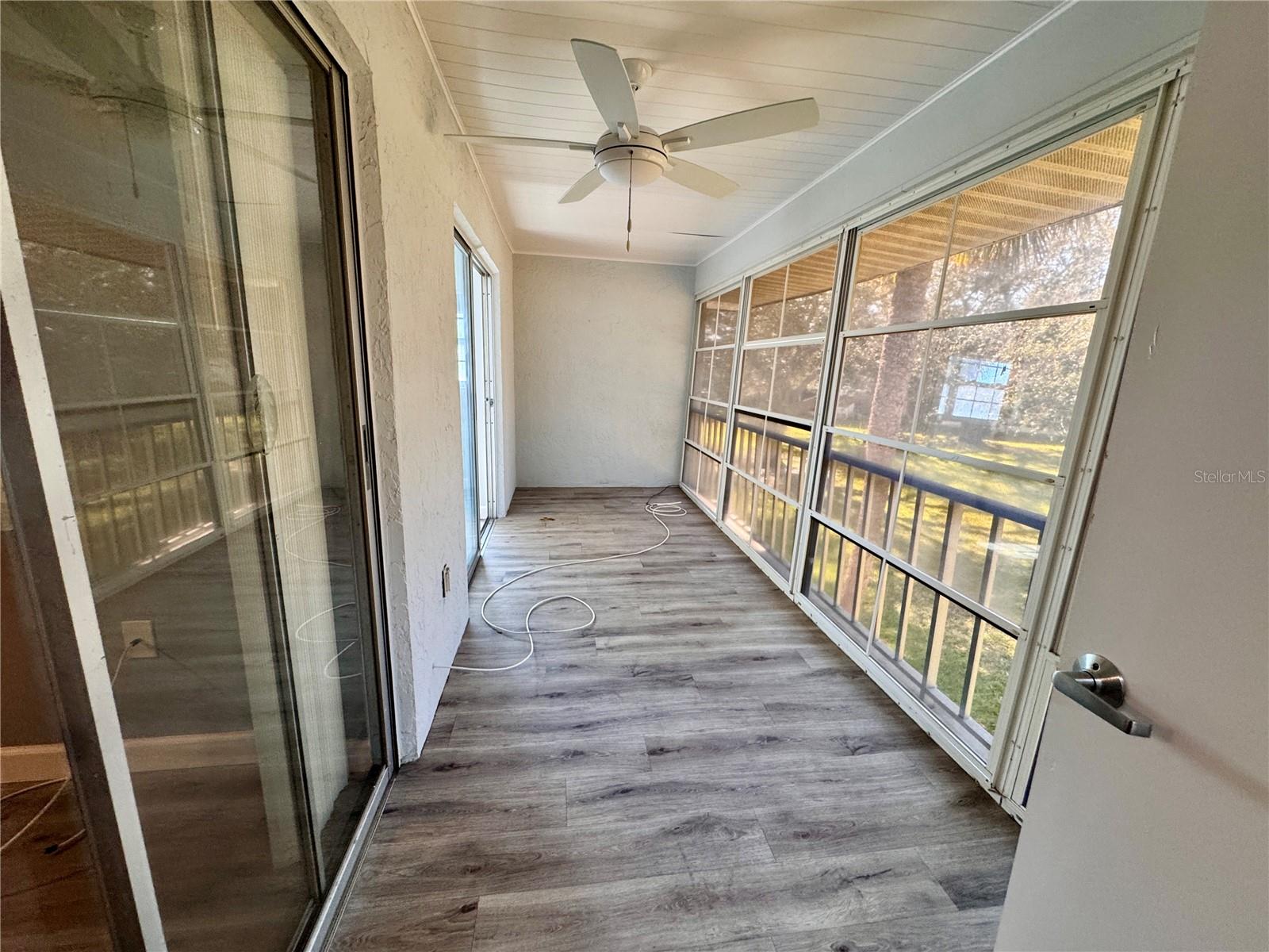 Image 21 of 33 For 4511 3rd Street Circle W 489