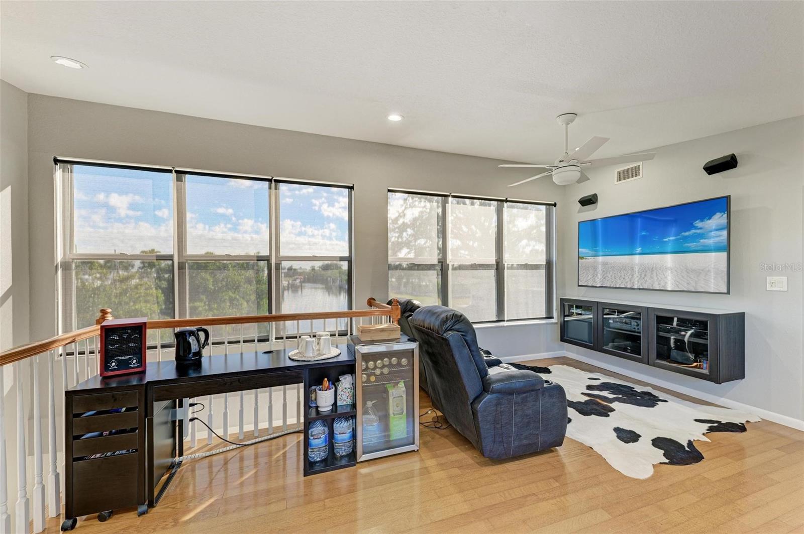 Image 24 of 41 For 3311 Water Street