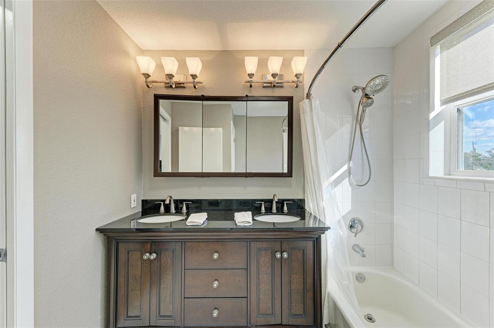 Image 30 of 41 For 3311 Water Street