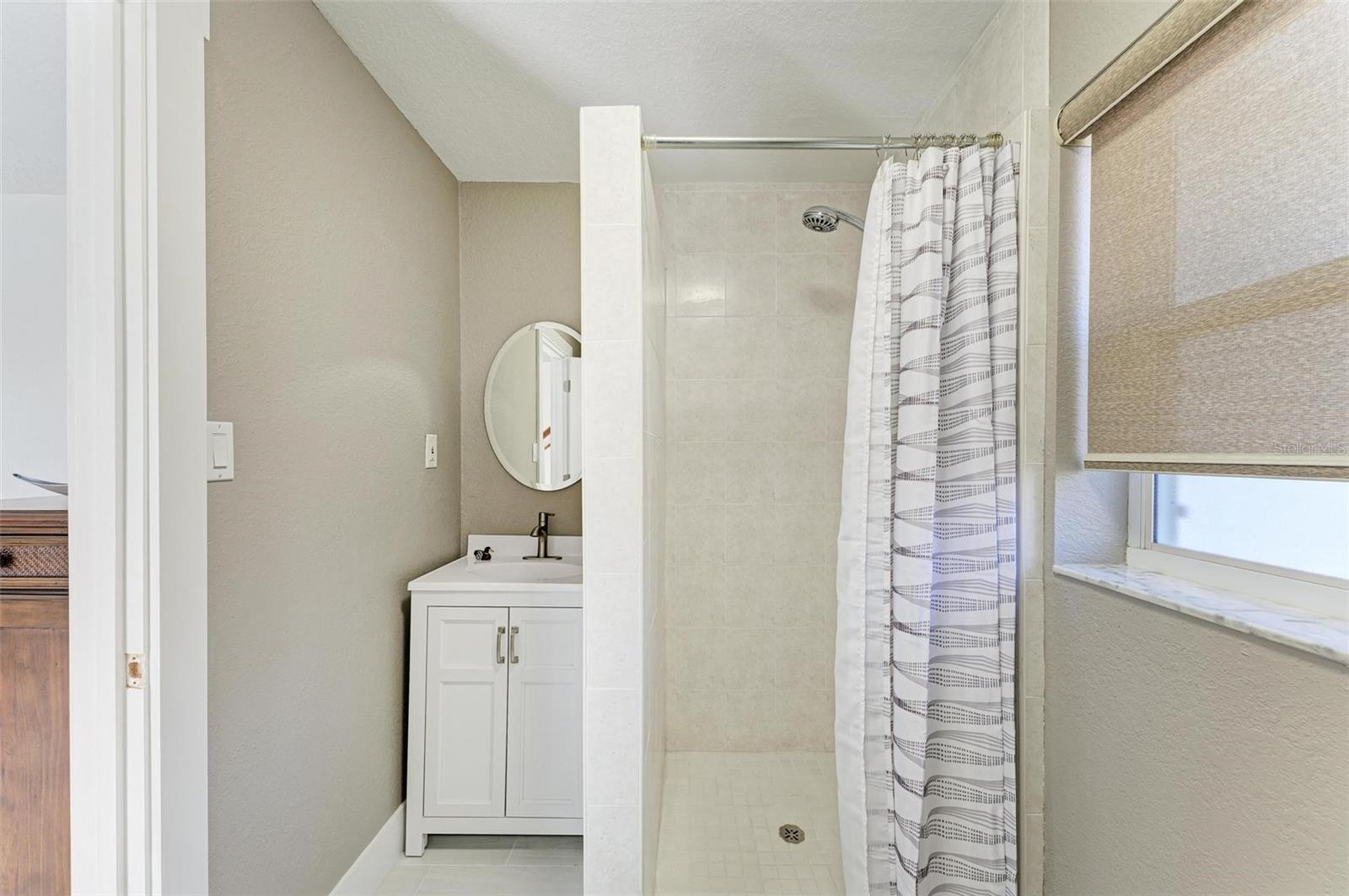 Image 9 of 41 For 3311 Water Street