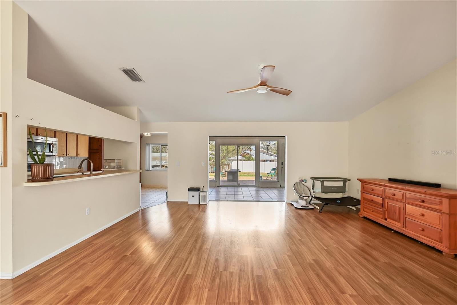 Image 13 of 48 For 3917 Desoto Road