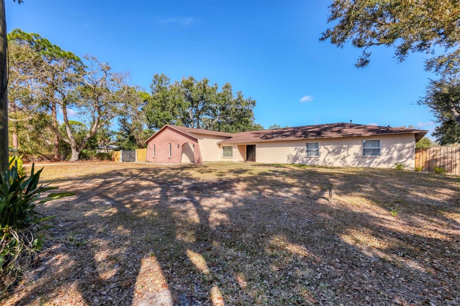 Image 2 of 48 For 3917 Desoto Road