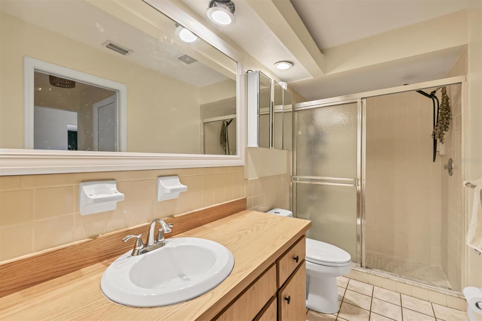 Image 24 of 48 For 3917 Desoto Road