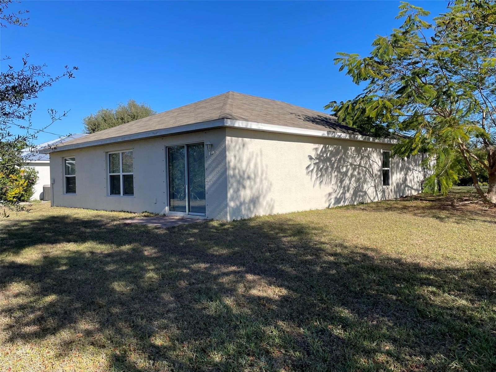 Image 14 of 15 For 5521 Gillot Boulevard