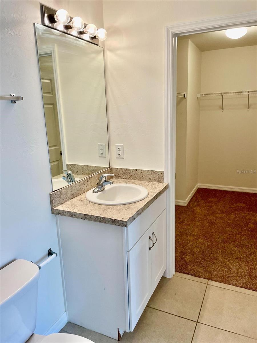 Image 5 of 15 For 5521 Gillot Boulevard