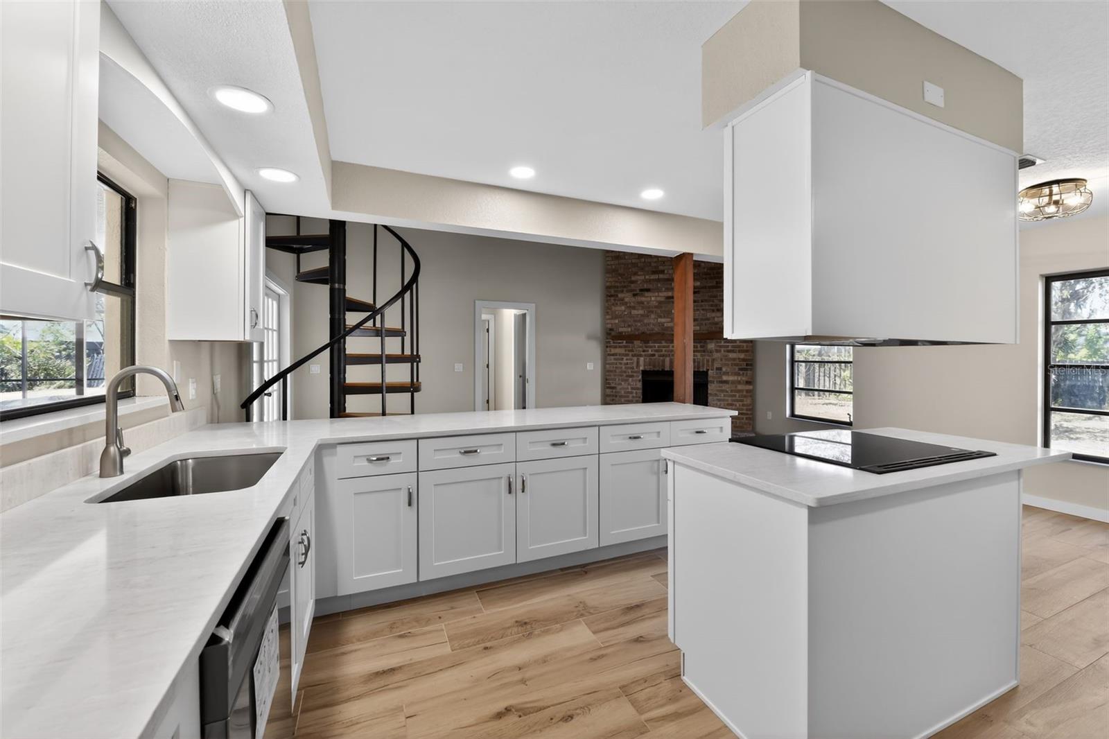 Image 25 of 36 For 4072 King Richard Drive