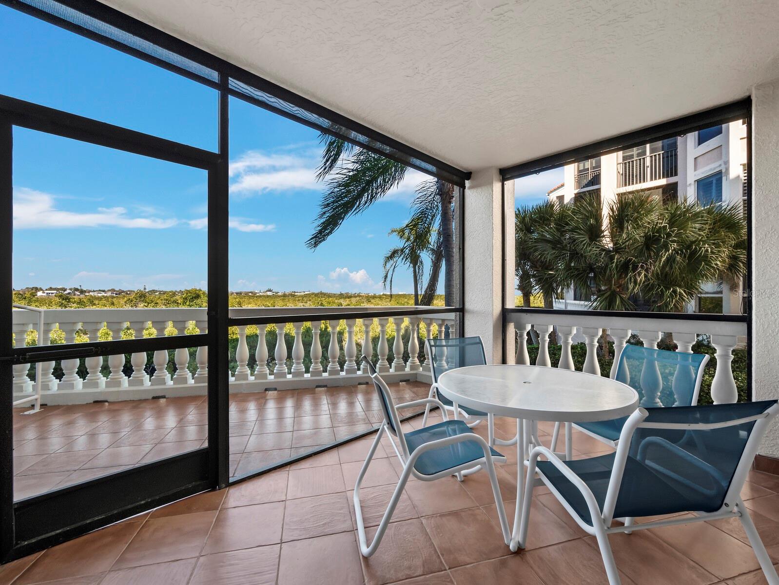 Image 11 of 46 For 5430 Eagles Point Circle 105