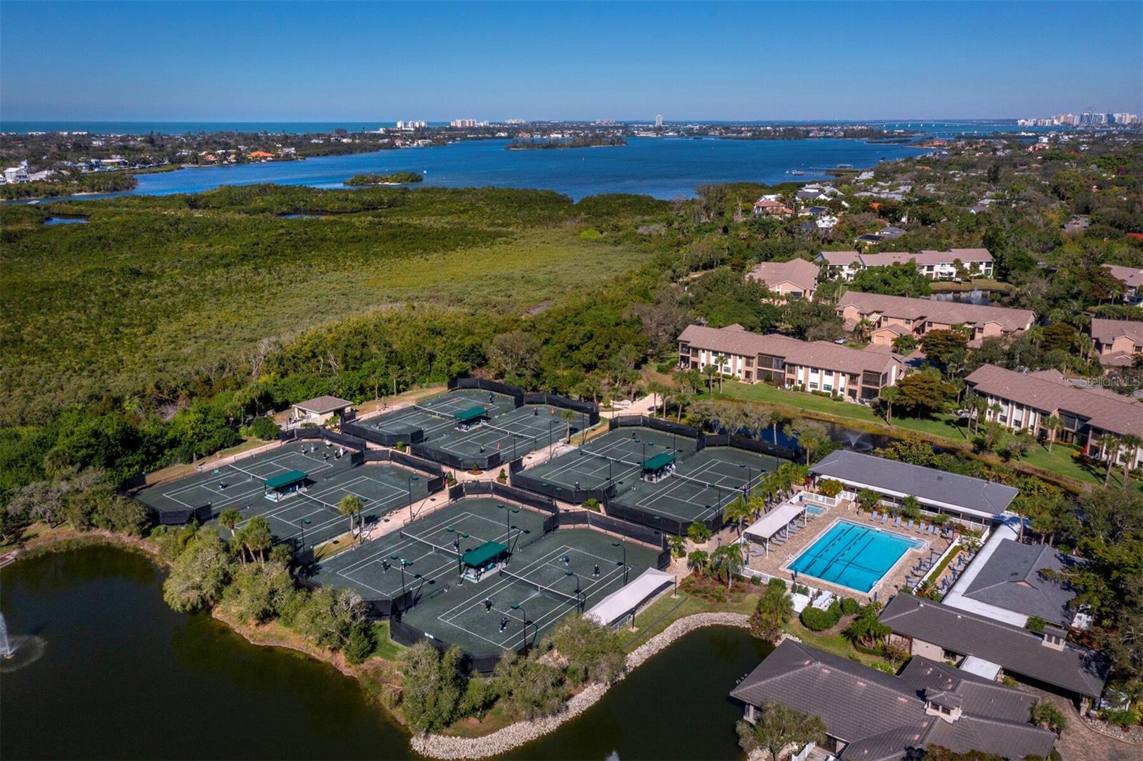 Image 42 of 46 For 5430 Eagles Point Circle 105