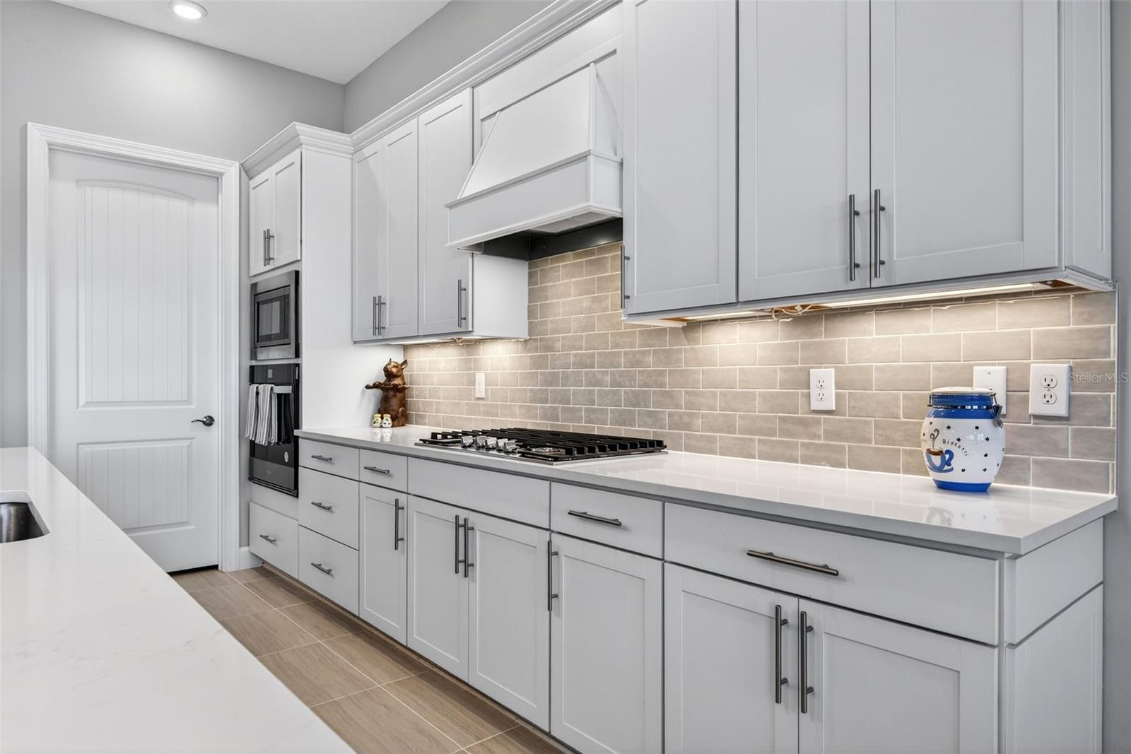 Image 24 of 85 For 26512 Key Sands Street