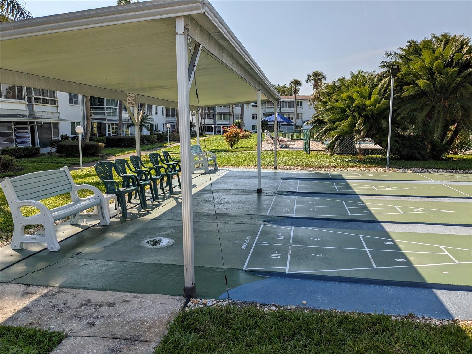 Image 25 of 26 For 2029 Sunset Drive Unit #e-21