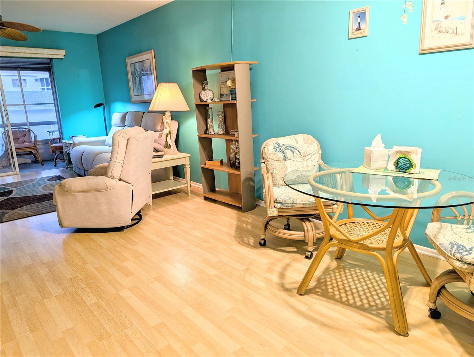 Image 7 of 26 For 2029 Sunset Drive Unit #e-21