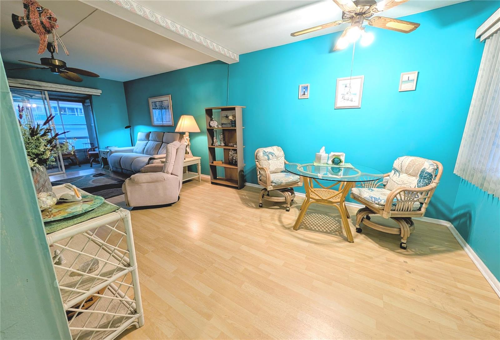 Image 8 of 26 For 2029 Sunset Drive Unit #e-21