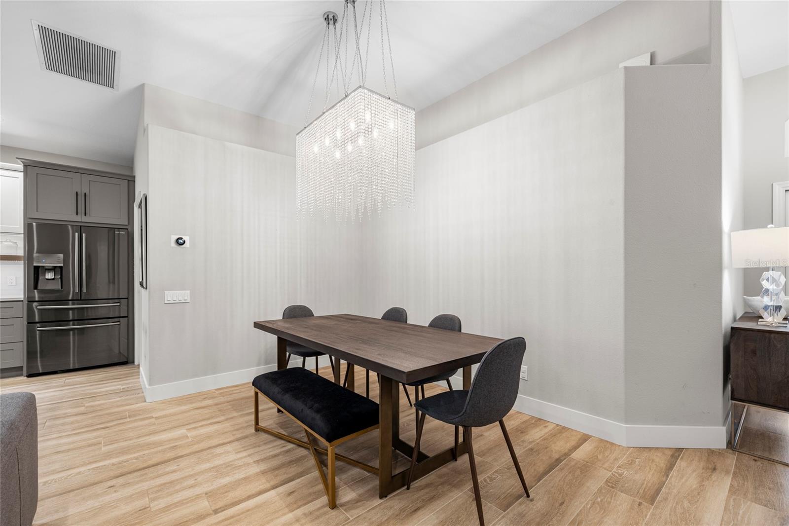 Image 13 of 34 For 8322 Whispering Woods Court