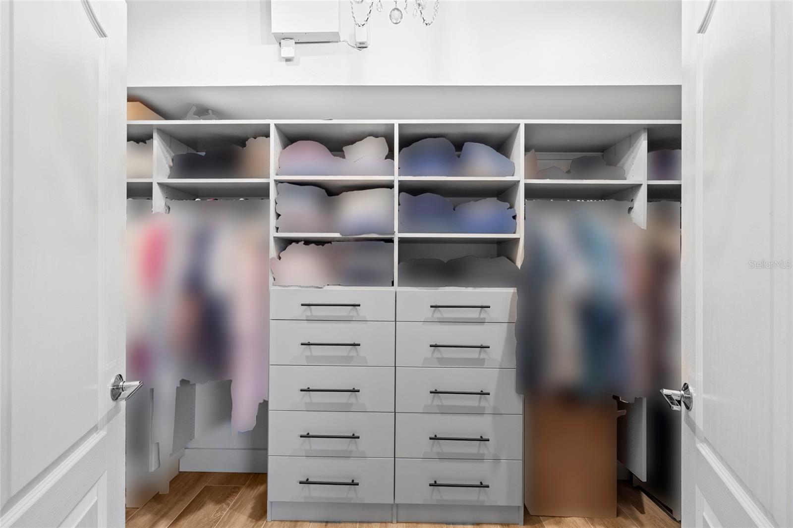 Image 16 of 34 For 8322 Whispering Woods Court