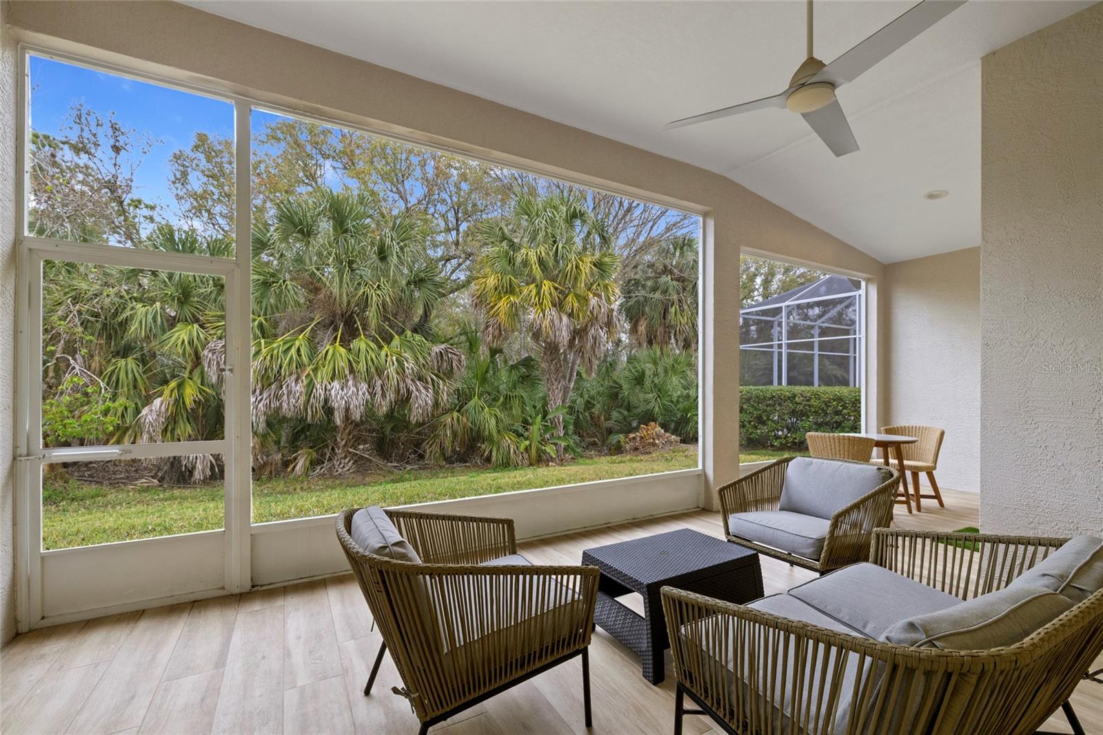 Image 25 of 34 For 8322 Whispering Woods Court