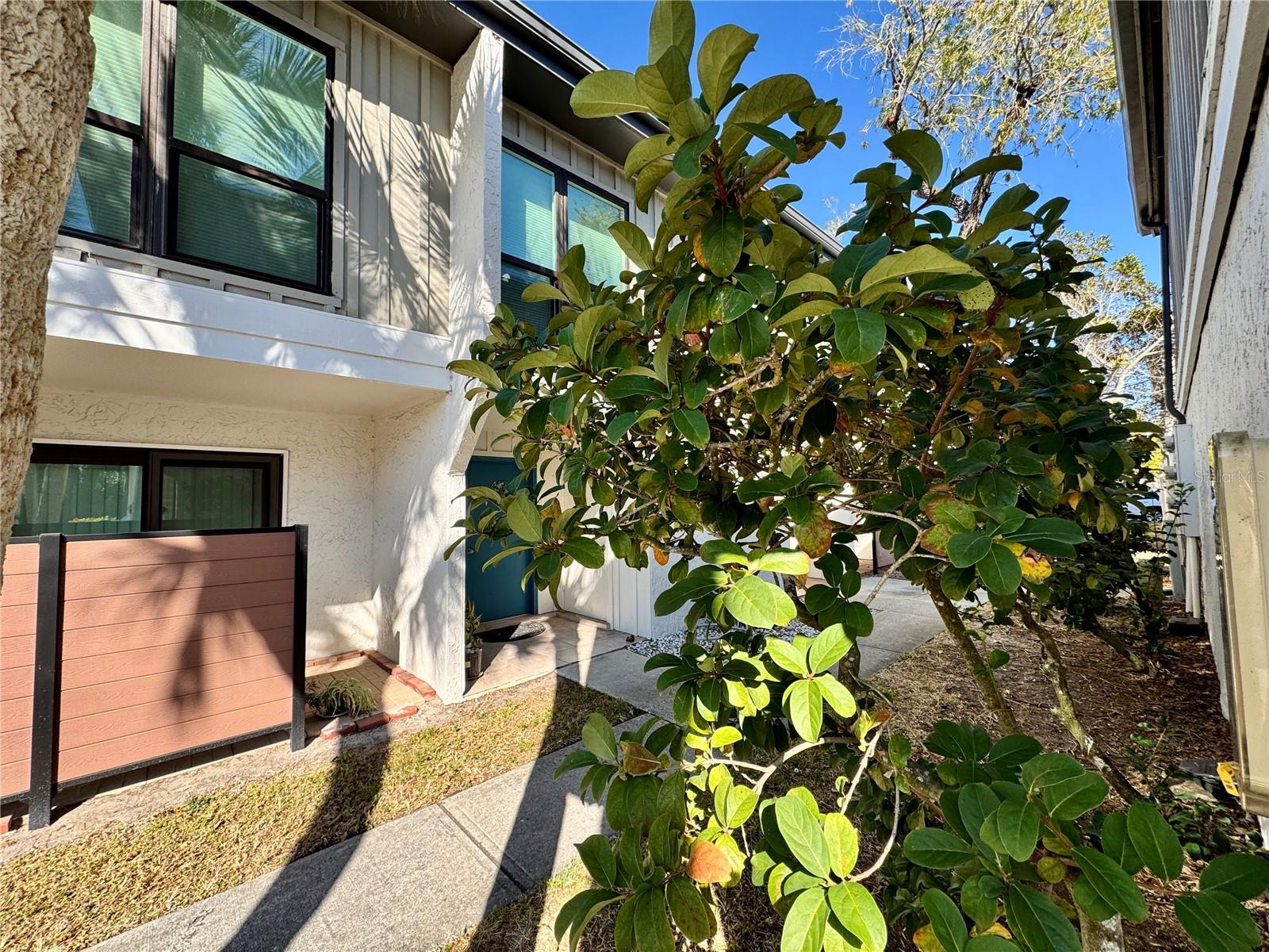 Image 2 of 47 For 4001 Beneva Road 417