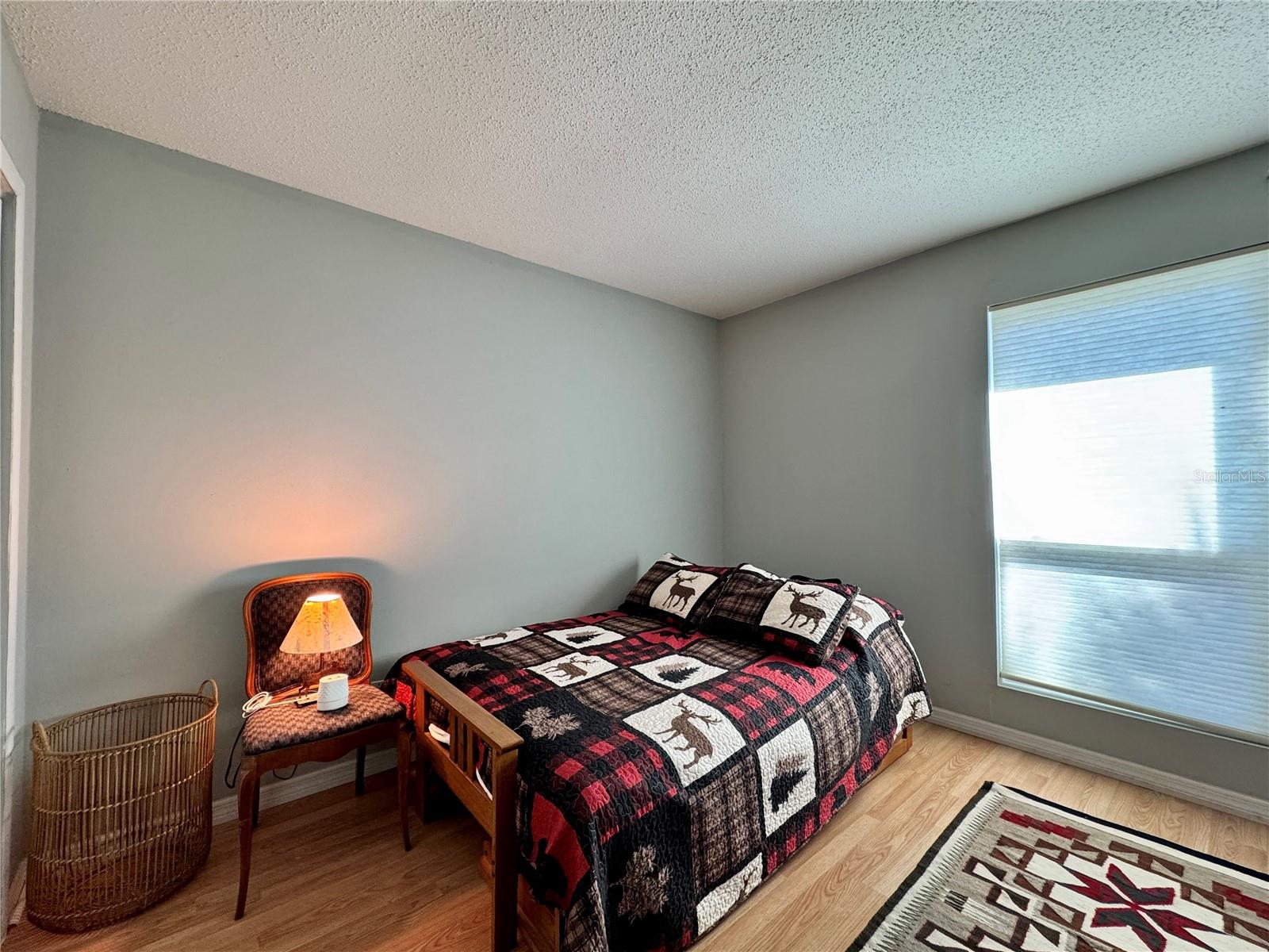 Image 31 of 47 For 4001 Beneva Road 417