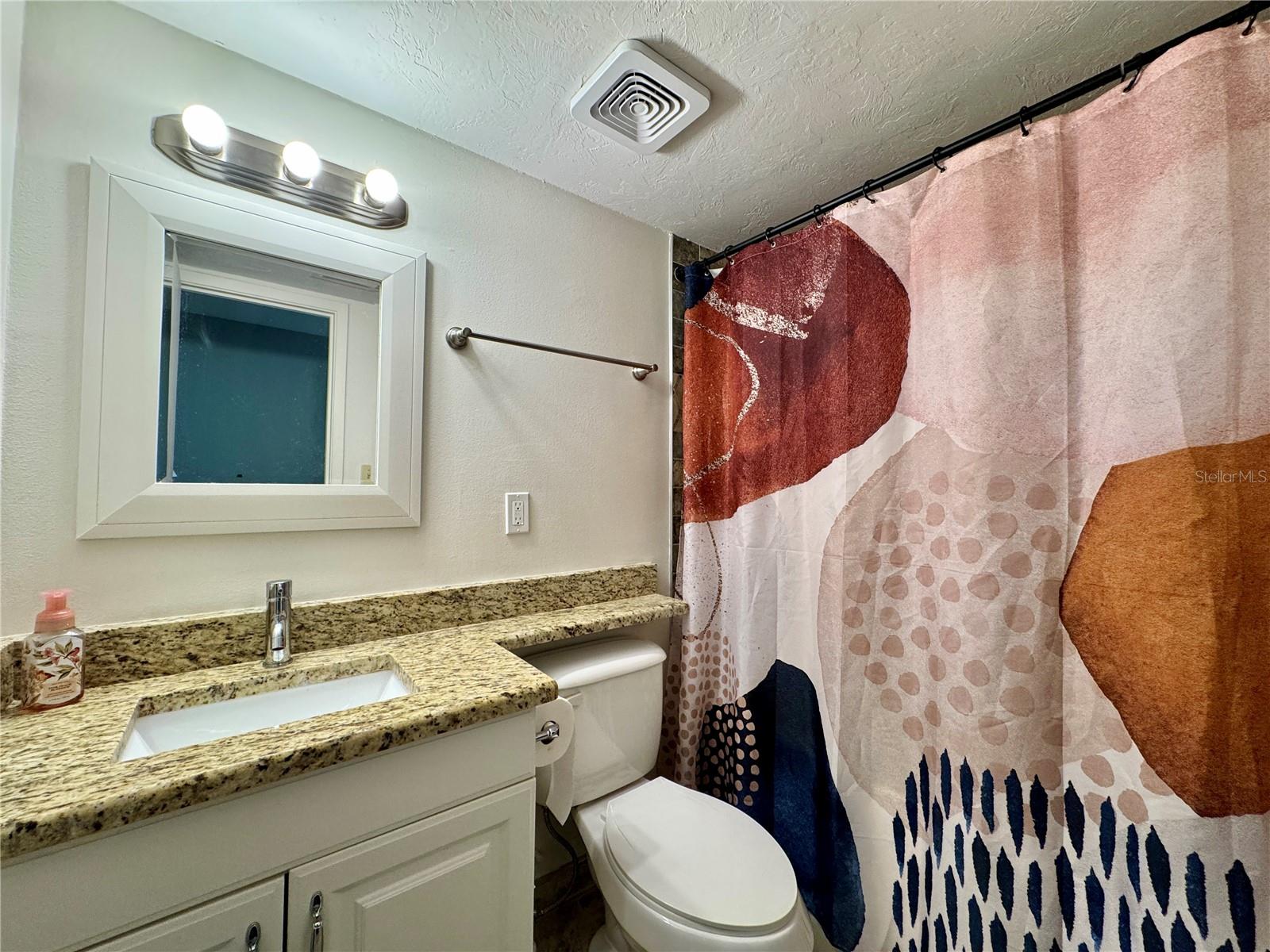 Image 34 of 47 For 4001 Beneva Road 417