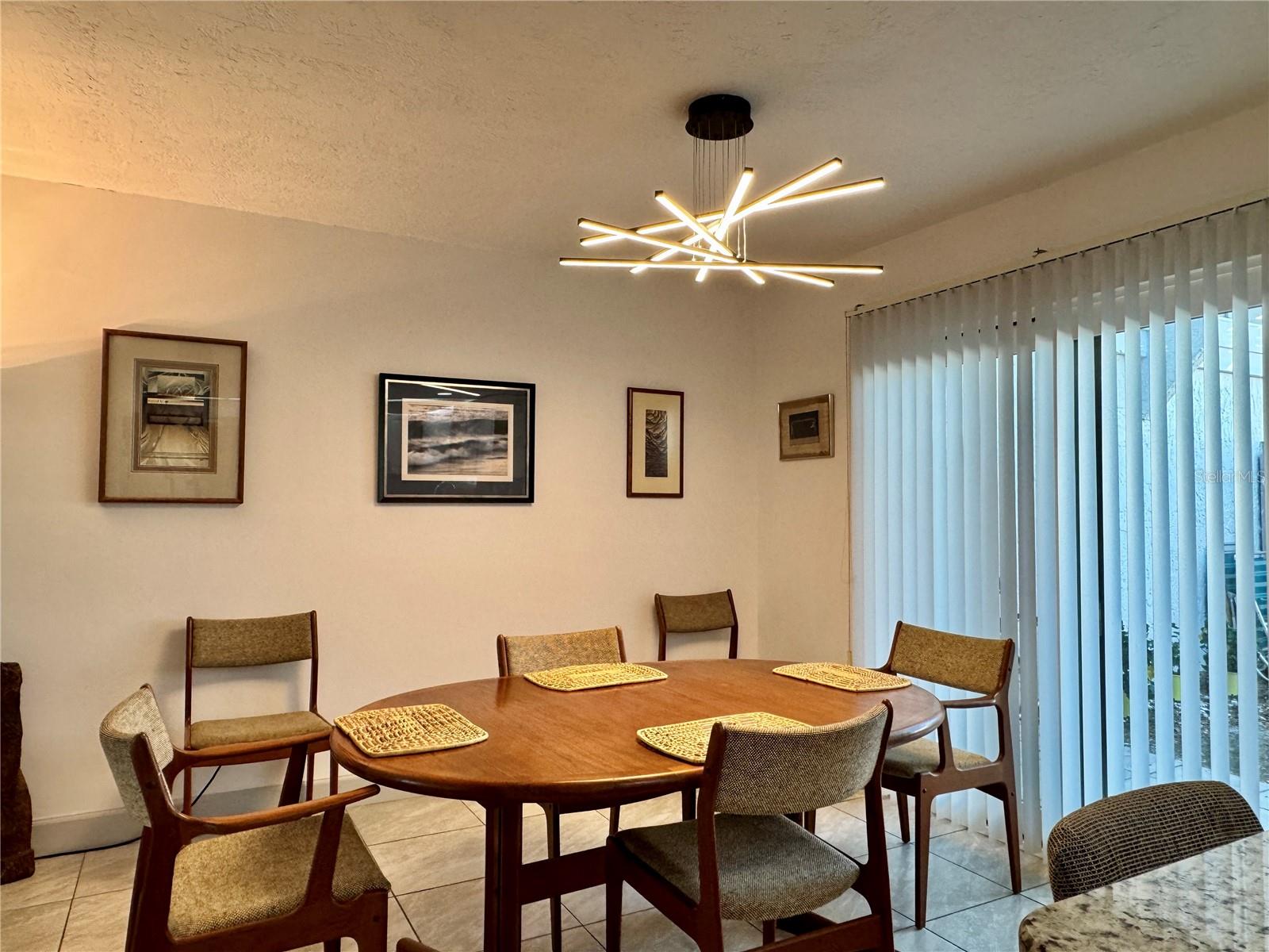 Image 7 of 47 For 4001 Beneva Road 417