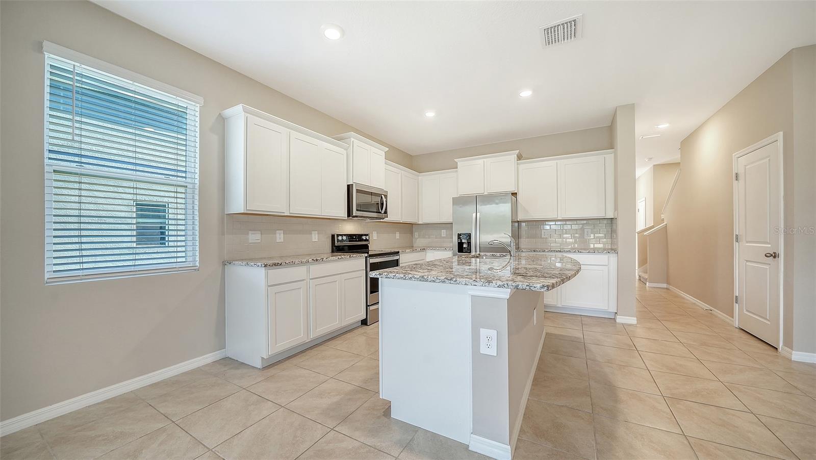 Image 12 of 41 For 6598 Calypso Coral Lane