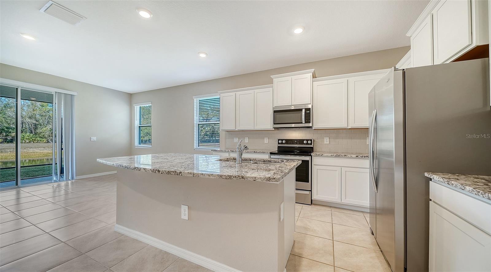 Image 14 of 41 For 6598 Calypso Coral Lane