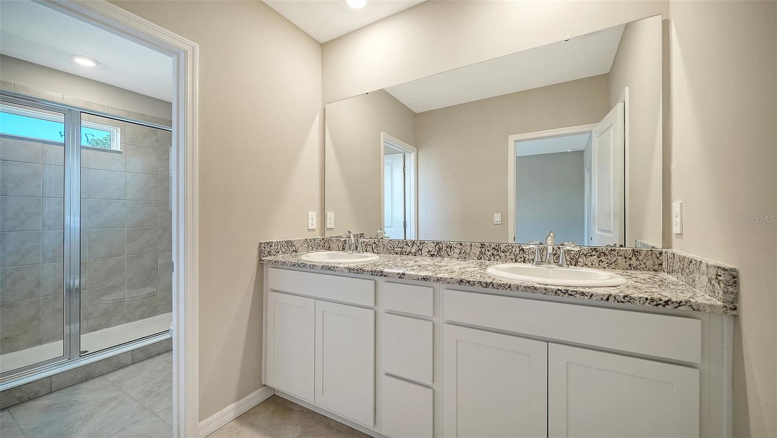 Image 21 of 41 For 6598 Calypso Coral Lane