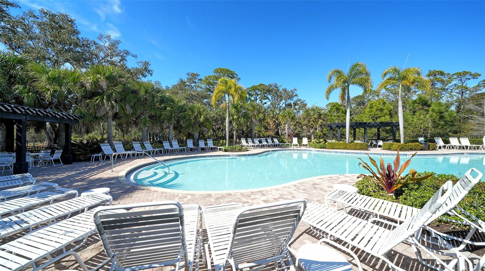 Image 36 of 41 For 6598 Calypso Coral Lane