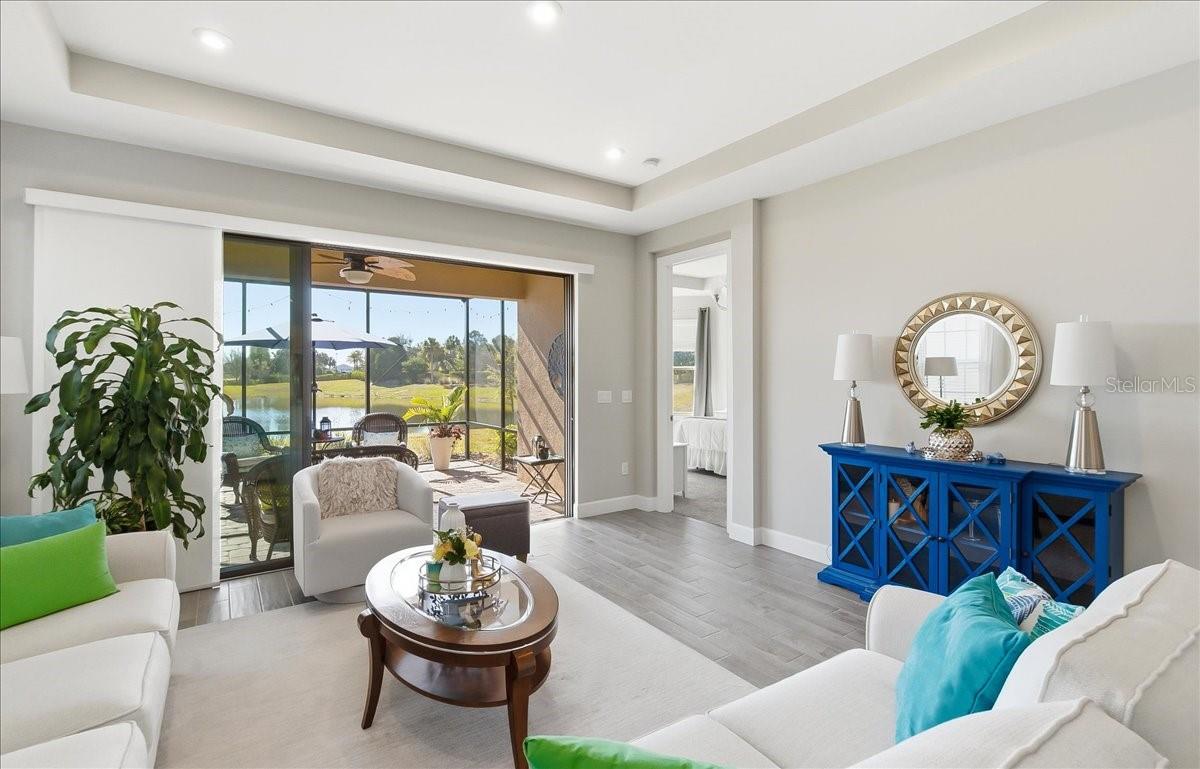 Image 14 of 79 For 10410 Inglenook Terrace