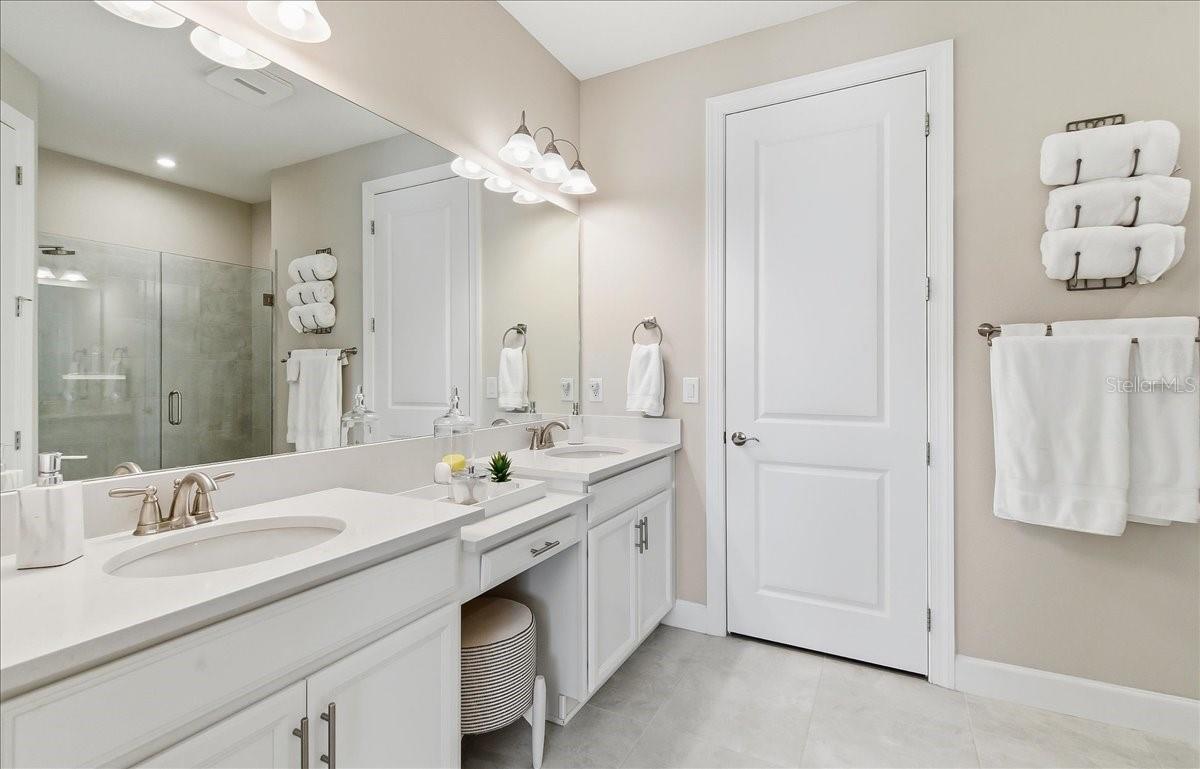 Image 22 of 79 For 10410 Inglenook Terrace