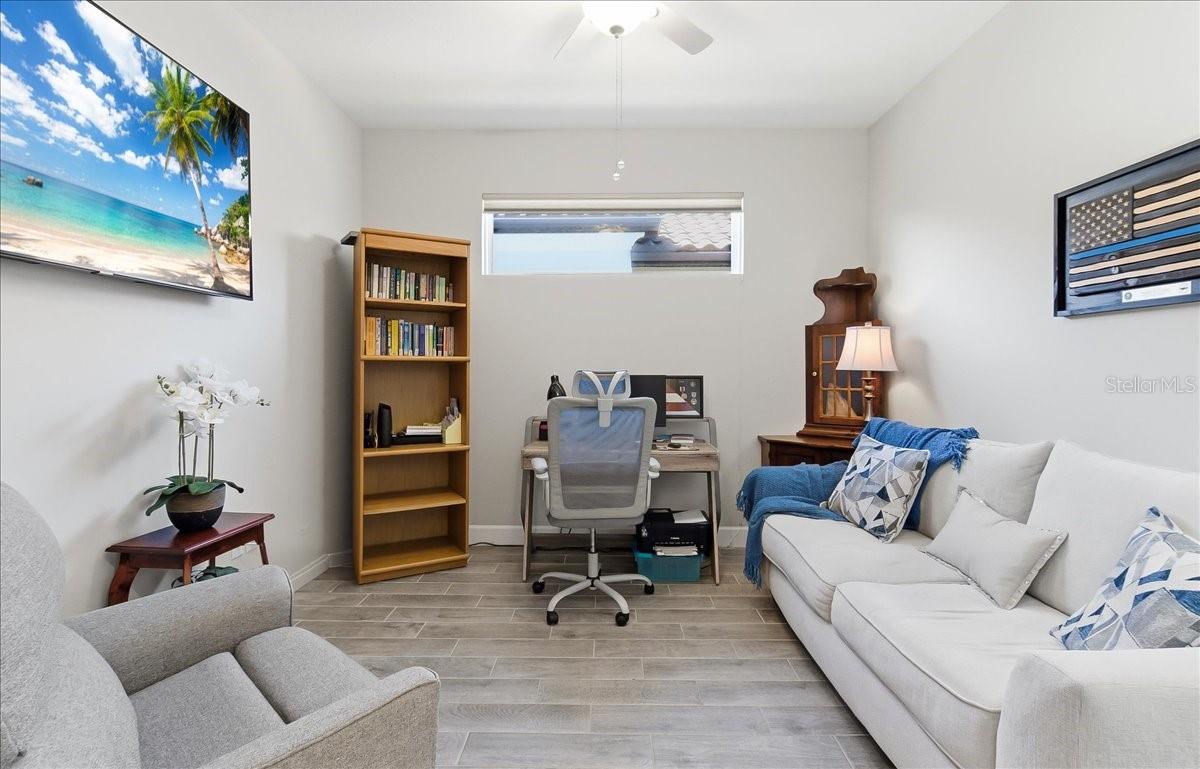 Image 26 of 79 For 10410 Inglenook Terrace