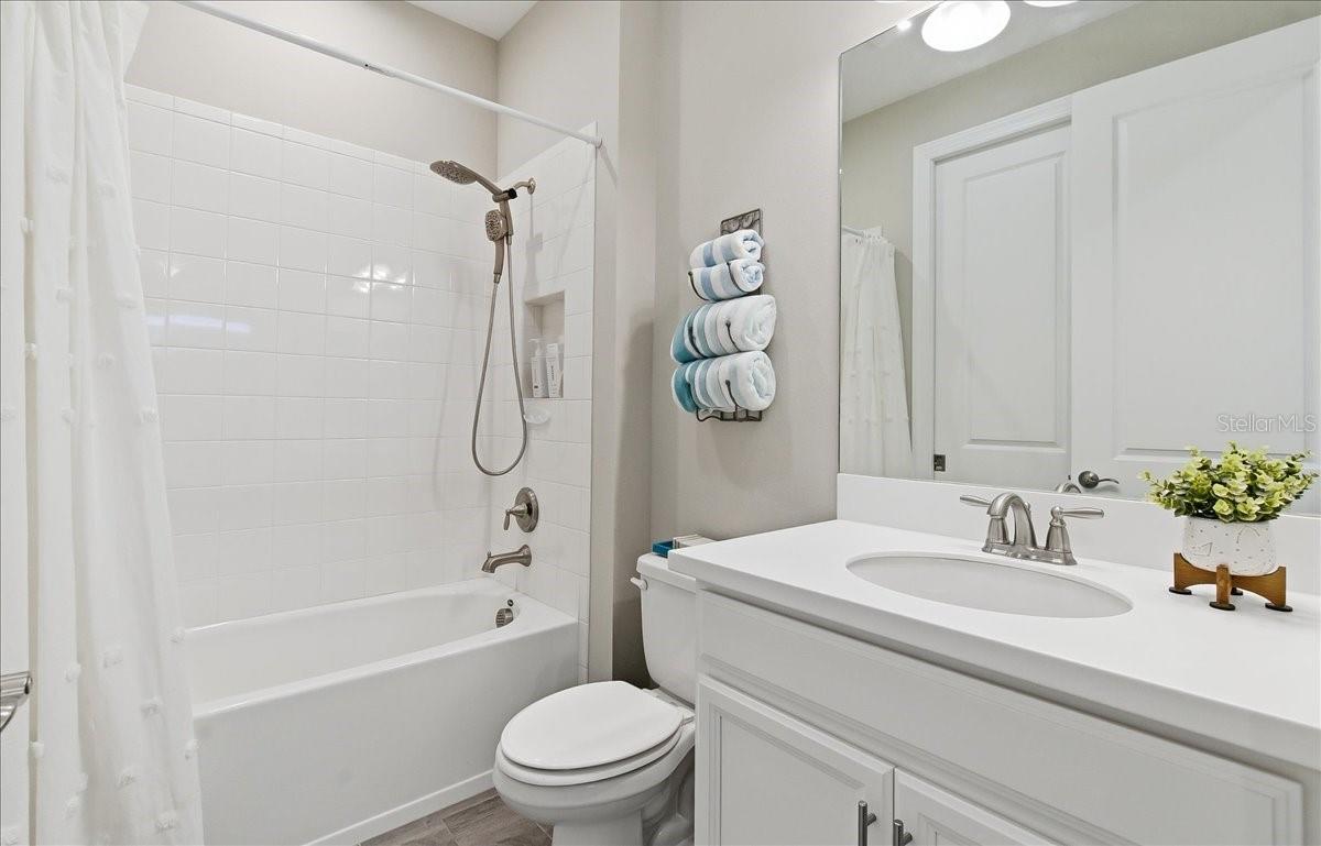 Image 27 of 79 For 10410 Inglenook Terrace