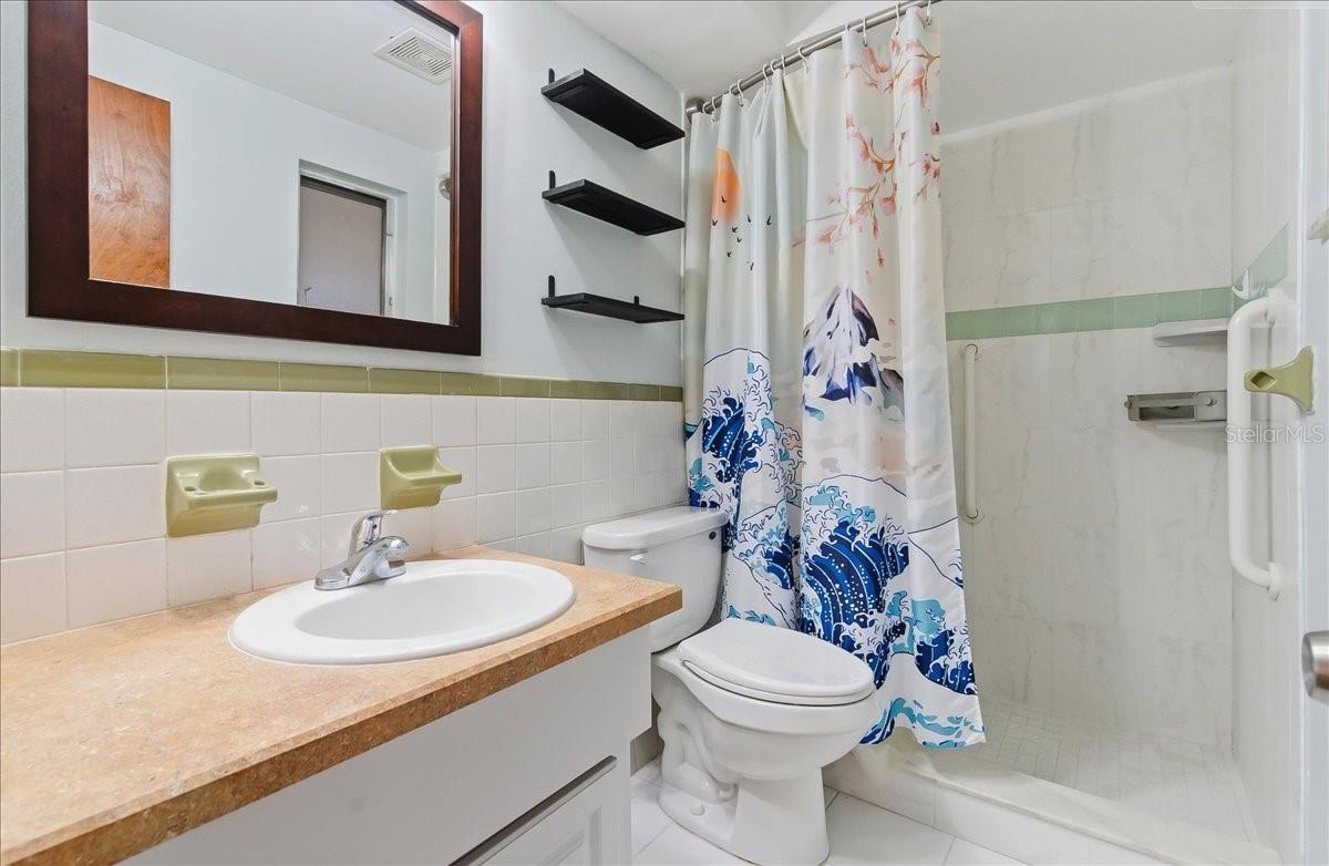 Image 22 of 33 For 10921 Manchester Road