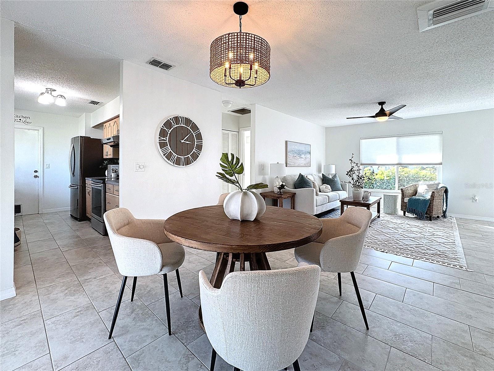 Image 14 of 49 For 5011 Mangrove Point Road