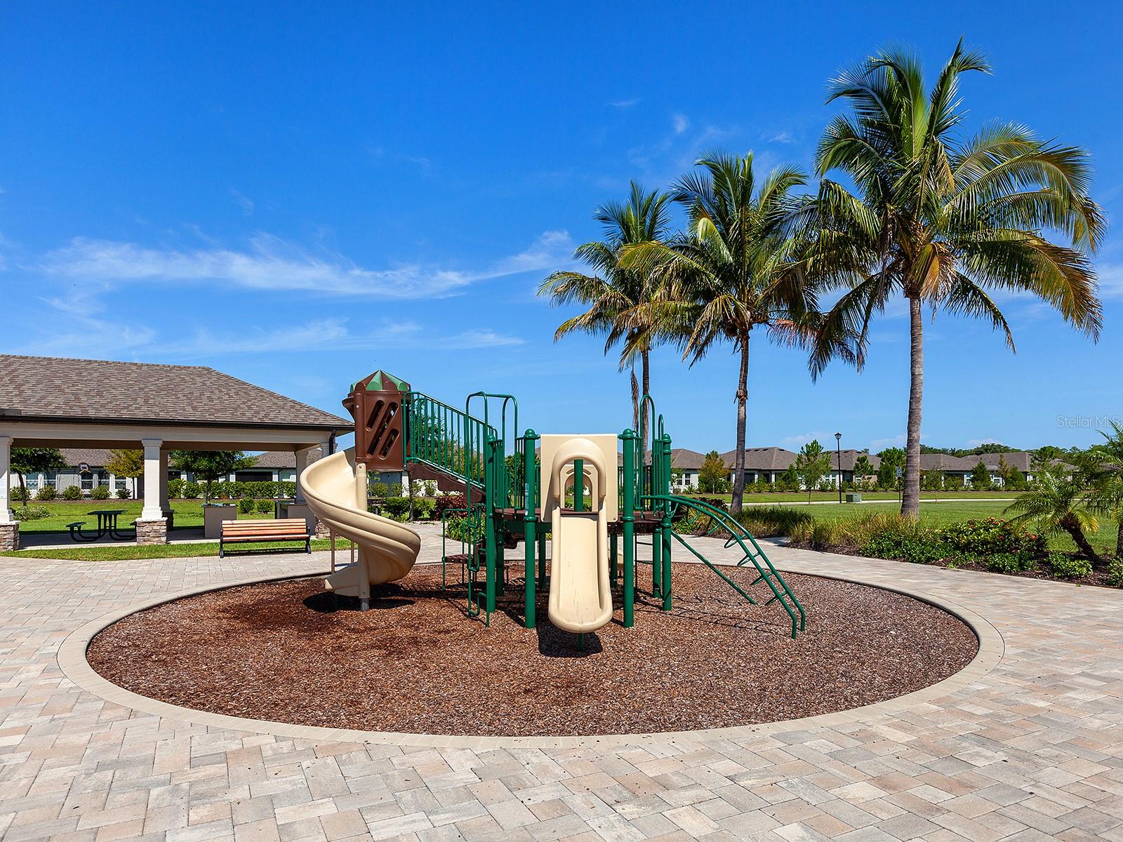 Image 16 of 18 For 3529 Secluded Court