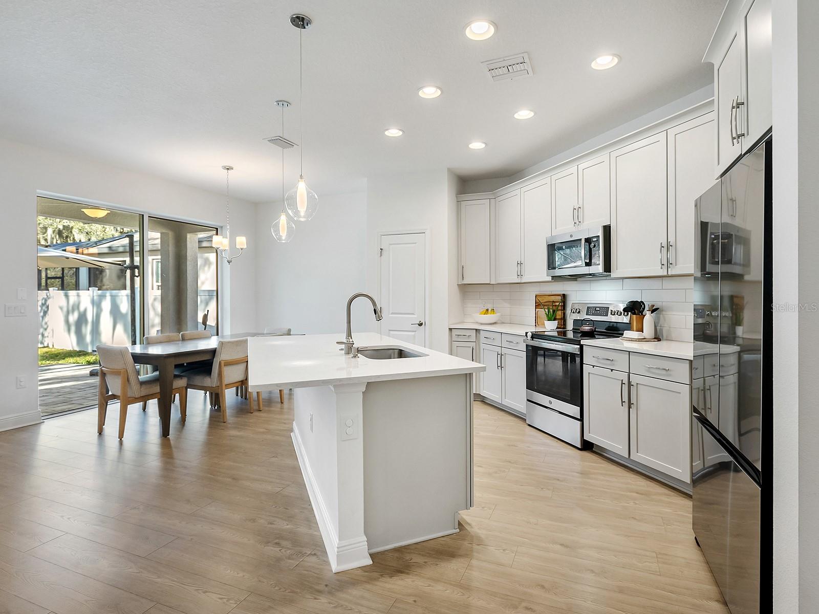 Image 3 of 18 For 3529 Secluded Court