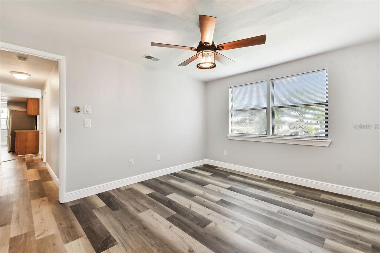 Image 14 of 20 For 123 Loblolly Court H