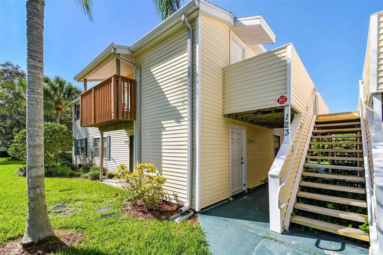 Image 2 of 20 For 123 Loblolly Court H