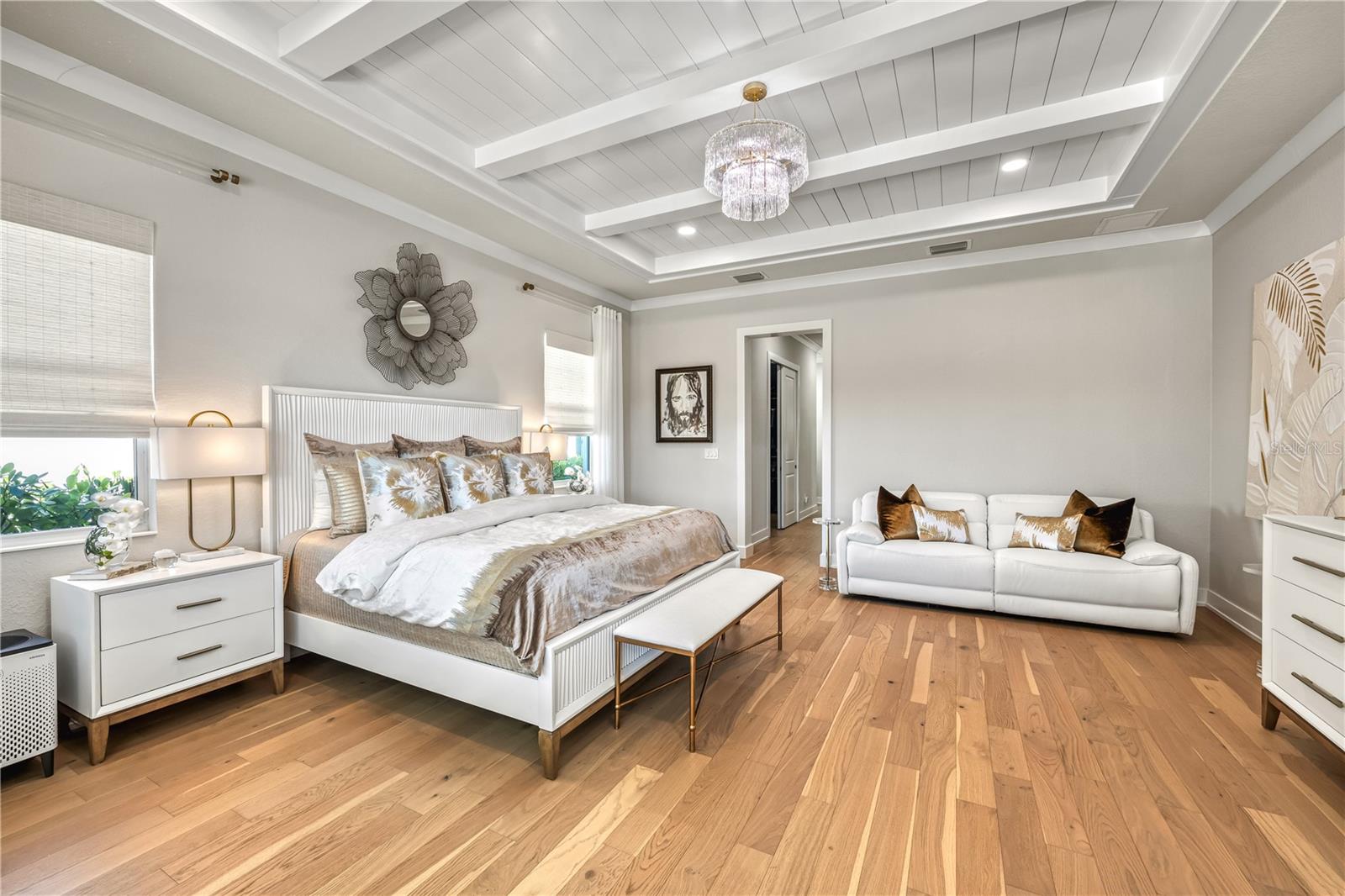 Image 33 of 88 For 8281 Redonda Loop