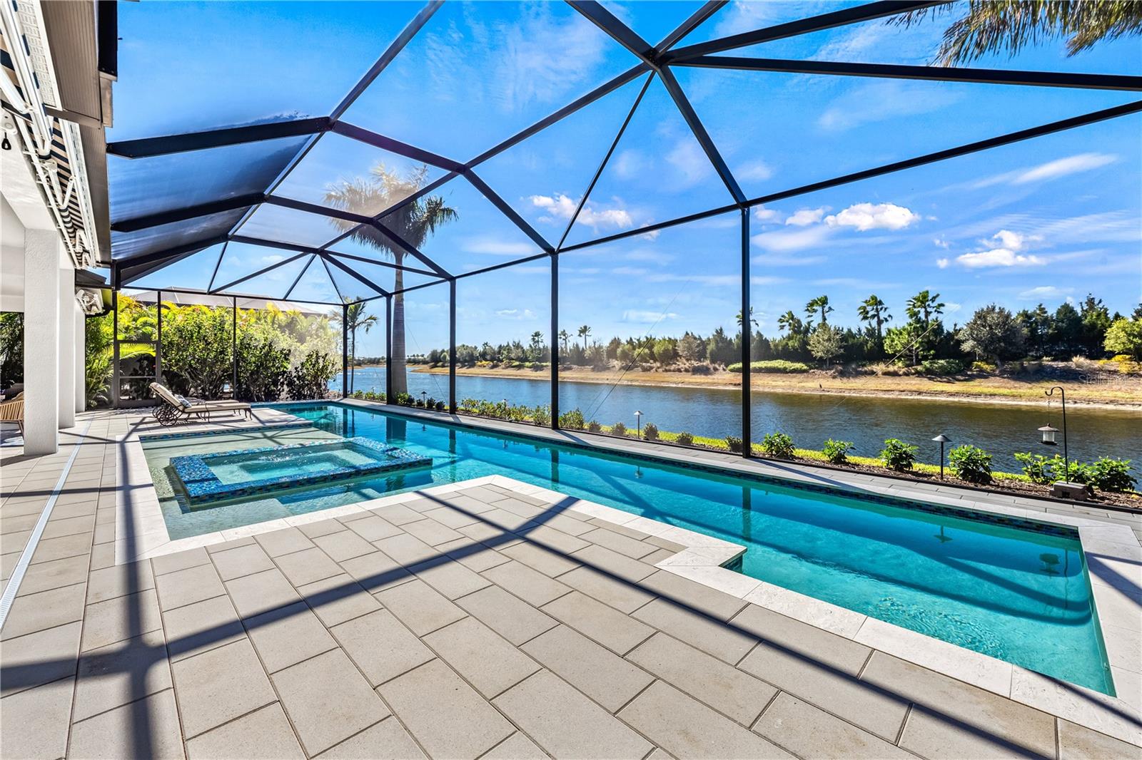 Image 50 of 88 For 8281 Redonda Loop