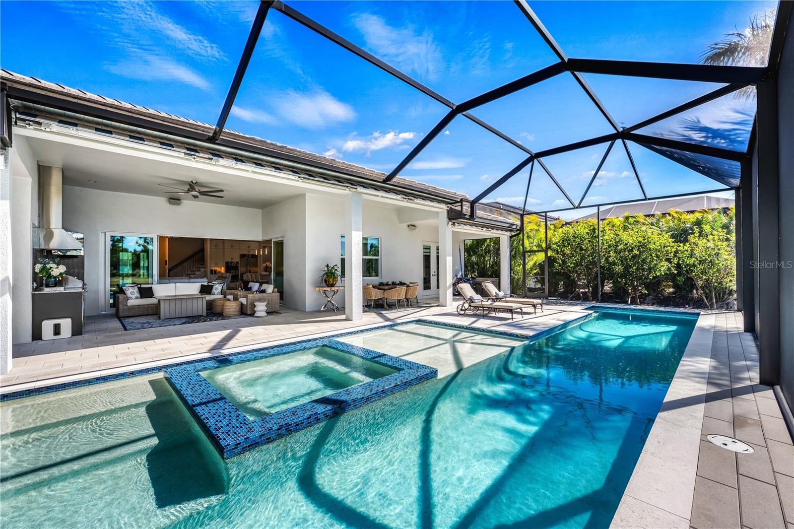 Image 52 of 88 For 8281 Redonda Loop