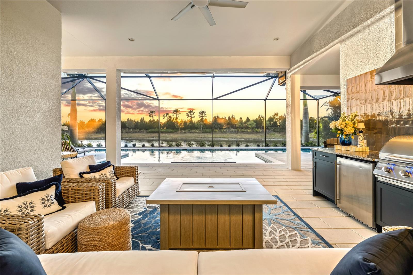 Image 68 of 88 For 8281 Redonda Loop