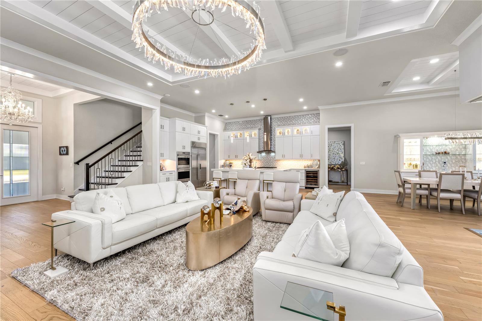 Image 8 of 88 For 8281 Redonda Loop