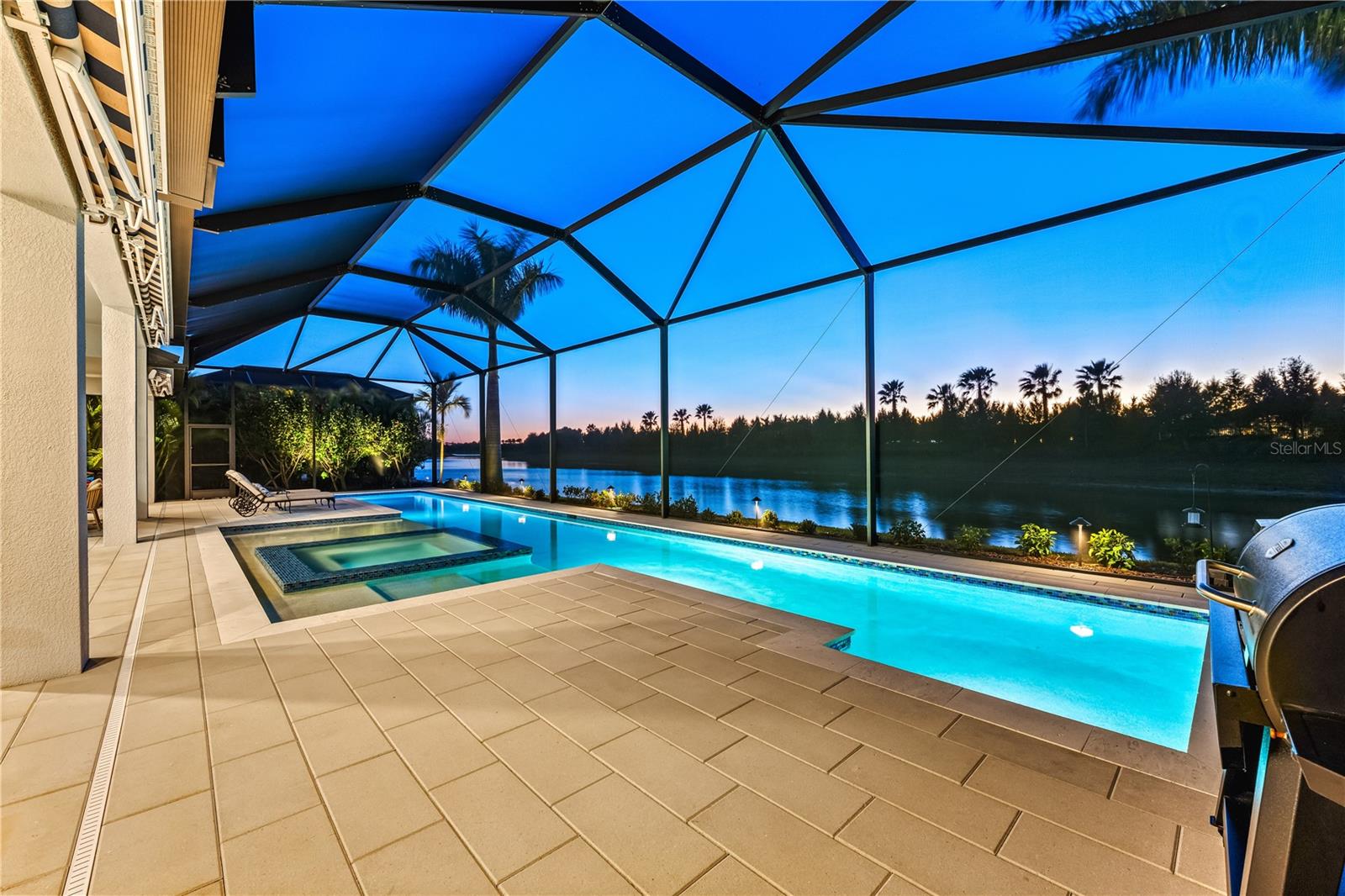 Image 80 of 88 For 8281 Redonda Loop